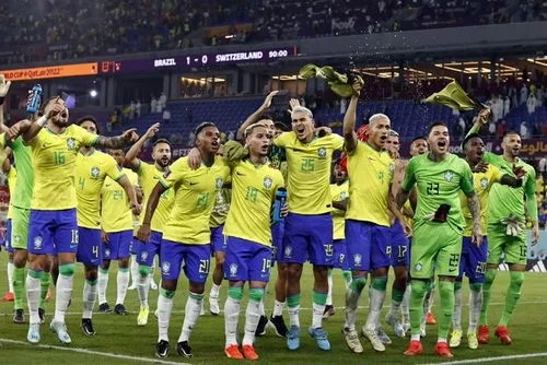 bwin网足球直播精彩比赛画面